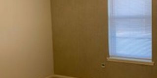 2325 South 38th Street Gallery 12