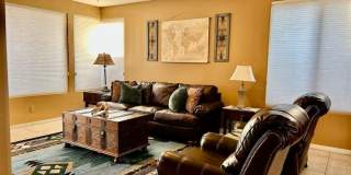 1040 Crown Ridge Gallery 1