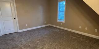Freshly Renovated Dollhouse in Maryville!! Gallery 18