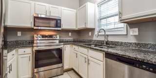 Room in 6 Bedroom Home at Etheridge Dr NW Gallery 8