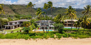 Paradise Beach Estate: Beachfront 6BR w/ Pool, Guest Suite & Pickleball Gallery 47