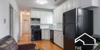 2901 N. Hoyne, Gallery 1