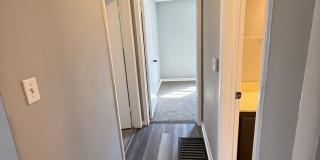 4 bedroom/1 bath/detached storage building Gallery 13