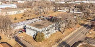 956 Place Apartments Gallery 26