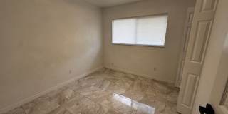 2 bedroom 1.5 bathroom First Floor Condo in Cape Coral Gallery 10