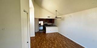 1 Bedroom Condo  (Move in Special!!) Gallery 7