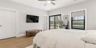 55 S Phillips Avenue Gallery 28