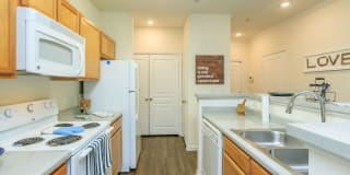 Whisper Creek Gallery 29