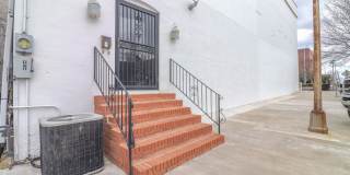 32 N Lafayette Ave Gallery 1