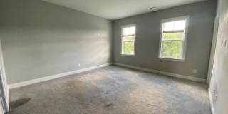 Room in 4 Bedroom Townhome at Philip's Square Gallery 41