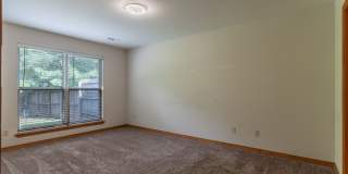 4 BR/2.5 BA Duplex in East Fayetteville Gallery 8