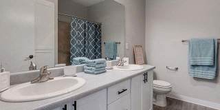 Bella Sonoma Apartment Homes Gallery 35
