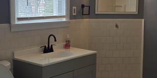 267 Dwelly St Gallery 11