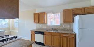 East El Paso 3 bed Refrig A/C! Gallery 11