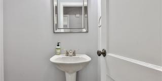 1422 Lively Ridge Road NE Gallery 15