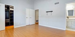 19355 Sherman Way, Gallery 28