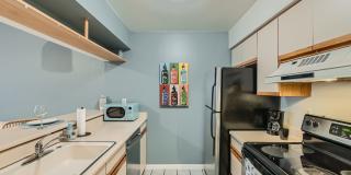 Urban Oasis: Cozy Furnished 1 BDR in Boulder Gallery 16