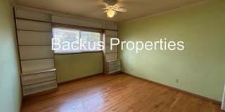 Three bedroom home across from Claremont Manor Park Gallery 13