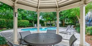 Lake Towers Apartments Gallery 22