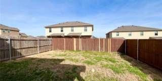 5000-5002 Villas Drive Gallery 33