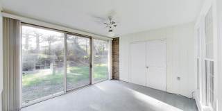 5707 BREWER HOUSE Circle unit: T-2 Gallery 14