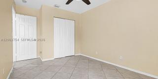 1623 E Harmony Lake Cir 1623 E Harmony Lake Cir Gallery 62