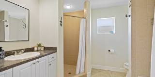 Pool Home for rent Gallery 12
