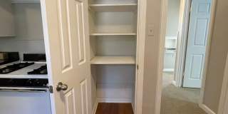 78704 - SUPER LOCATION !  SFH   FREE RENT :  1 OR 2 YR LEASE w/ qualified app- CALL FOR DETAILS Gallery 7