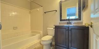 472 Falling LN Gallery 21