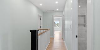 61 Warren Street - 2 Gallery 19