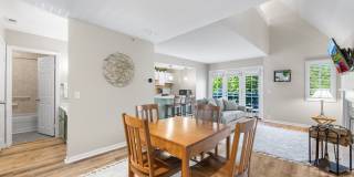 2124 Old Pond Lane Gallery 12