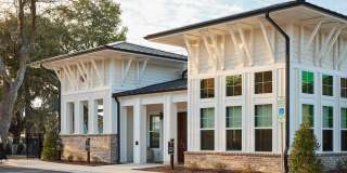 The Nixon Apartments Gallery 1