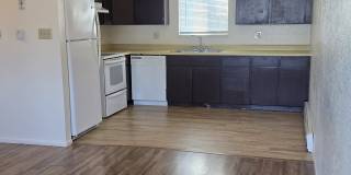 2543 Grand Avenue - 1 Gallery 1