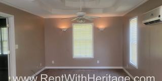 GREAT HOME / 3 BEDROOMS AND BONUS ROOM / GREAT LOCATION /  PRIVATE FENCED YARD Gallery 24