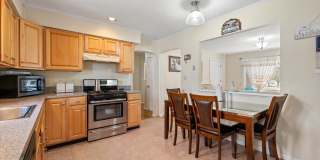 316 S 3rd Street Gallery 5