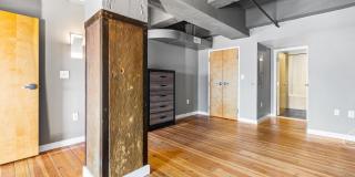 1101 WASHINGTON Avenue Gallery 16