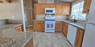 404 Brushwood Drive Gallery 1