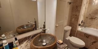 Downtown Saint Paul DREAM Loft-  Close to work, coffee, bars, restaurants, and light rail Gallery 14