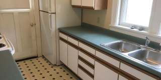 3 Bedroom Single Family Home w/ Hardwood Floors 3 Bedroom Single Family Home w/ Hardwood Floors Gallery 3