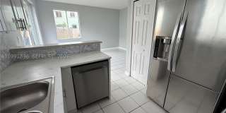 1586 SE 27th Ct Gallery 3