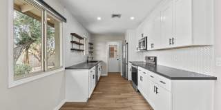 1229 East Manhatton Drive Gallery 10