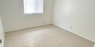 2 Bedroom 1 Bathroom Home Close To Town Gallery 7