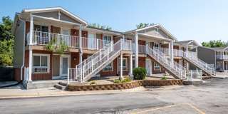 203 1/2 6th St Gallery 2