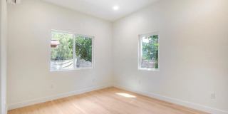 6942 Eberhart St Gallery 22