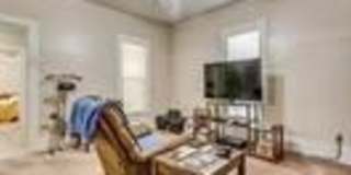 791 N Clinton Street Gallery 9