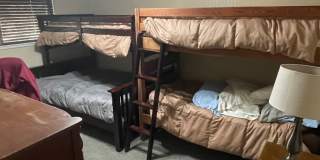 Quiet 4Bd 2Ba home avail. for a 3-5 month Seasonal Lease! Avail. Call and inquire today! Gallery 20