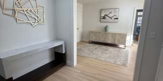 Fully Furnished & Newly Renovated 2 Bedroom Convenient to Moses Cone Hospital - Flexible Lease Terms Available! Gallery 16