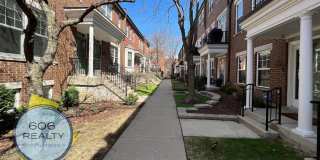 Beautiful, Single Family Townhome, Great Location!! Gallery 4