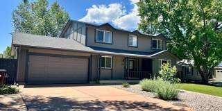Spacious 4-Bedroom House Near Open Space in Heatherwood, Boulder Gallery 1