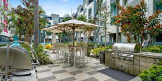 Nineteen 01 Gallery 46